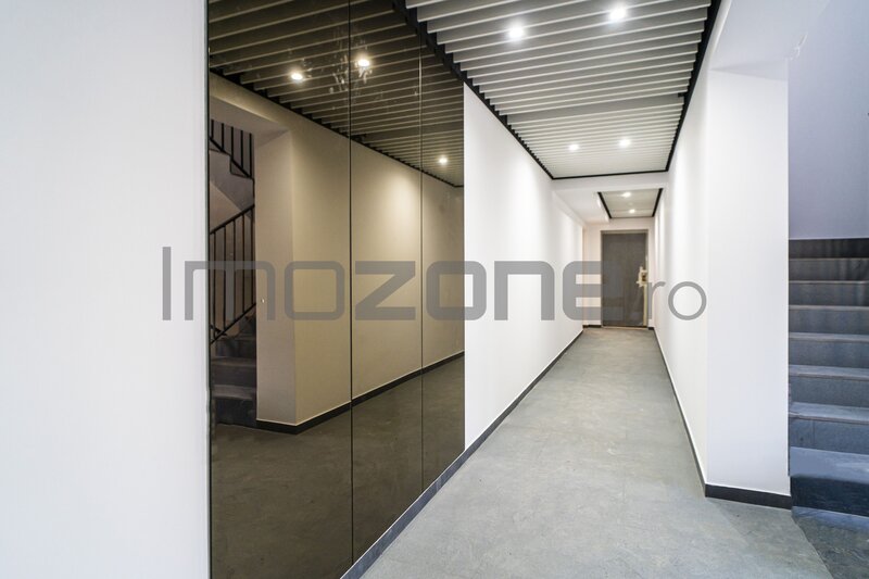 Strada Ghidigeni, zona Raul Doamnei, 3 camere, bloc nou, 2 bai, DOAR PLATA CASH