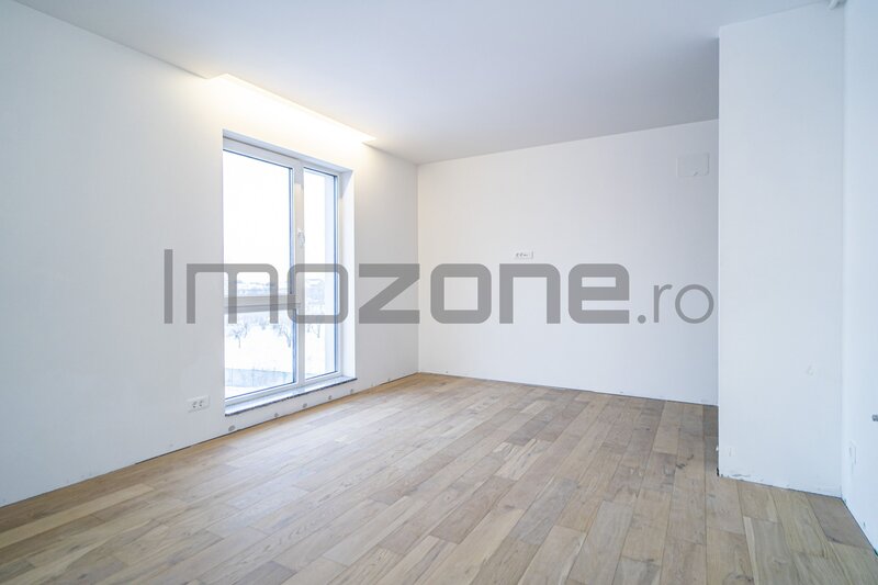 Strada Ghidigeni, zona Raul Doamnei, 3 camere, bloc nou, 2 bai, DOAR PLATA CASH